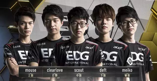 巴萨正在审 巴萨正在审