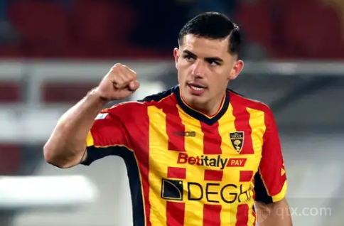 足坛一直处 足坛一直处