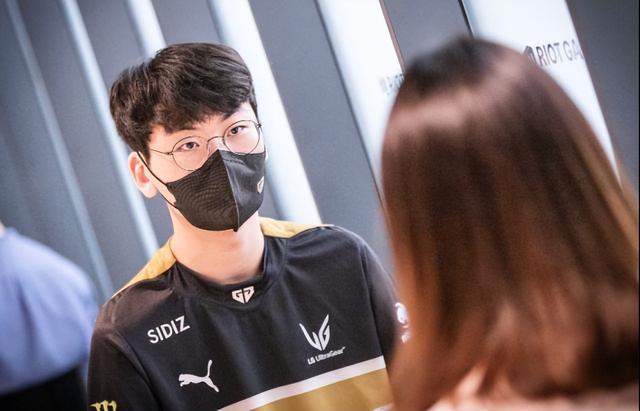 硬仗中拿到 硬仗中拿到